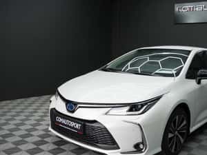 Toyota Corolla DYNAMIC Automată 140 HP Hibrid (D/E) — miniatura 3