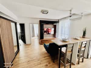 Proprietar închiriez apartament 2 camere mobilat și utilat, parcare