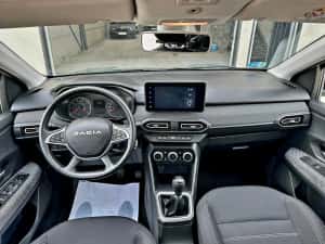 Dacia Jogger Benzina si Gaz de fabrică 2024 ! 7 locuri! LED — miniatura 3