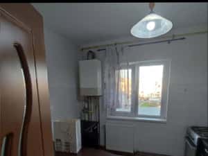 Apartament 2 camere, balcon, zona Alfa, Arad — miniatura 5