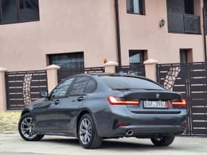 BMW 320d G30 190 cp — miniatura 3