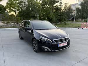 Peugeot 308 SW , Fabr. 2017 , Full Led , 1.6 Hdi , Panoramic , Keyless , Camera , Carte Service + Raport Istoric Km !! — miniatura 3