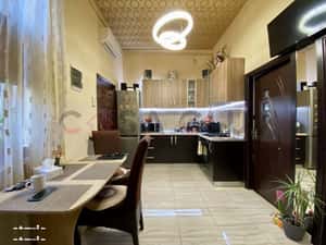 Apartament,cladire istorică, Zona Centrala!! — miniatura 1