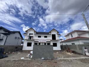 Duplex Parter + Mansarda  /Curte Generoasa/Casa dispune de 104 m2 utili/ Mosnita Noua / In Spate La Lidl/ Predare la Cheie / Direct De La Proprietar — miniatura 3