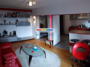 APARTAMENT 3 CAMERE-TITAN