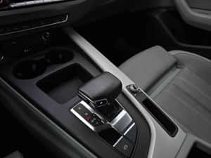 Audi A4 Allroad 265 HP Hibrid (B/E) Automată — miniatura 5