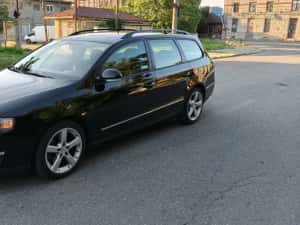 Volkswagen Passat B6 2.0Tdi 170Cp An 2007 Proprietar Unic in Ro de 3 ani Taxe Si Fiscal La Zi  Intretinut si Fara Probleme