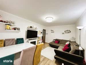 De vanzare apartament 3 camere Rogerius cu parcare de domiciliu — miniatura 4