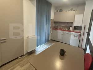 Apartament cu 3 camere, ideal pentru activitati de birou, zona Livezen — miniatura 2
