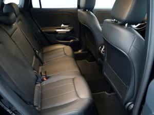 Mercedes-Benz GLA 200 SUV second-hand 2021 — miniatura 7