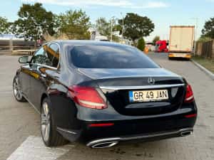 Mercedes-Benz E350d 4MATIC — miniatura 4