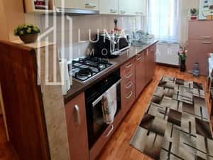 Apartament decomandat cu 3 camere de vânzare | Tudor – Strada Pomilor — miniatura 5