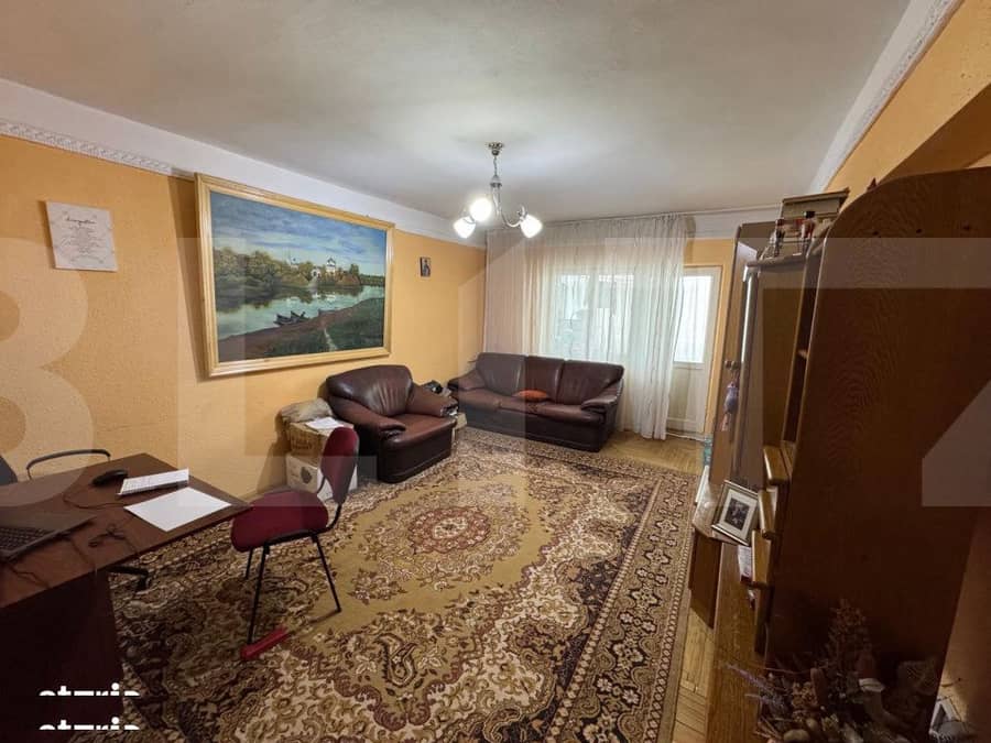 Apartament 3 camere 85 mp, ultracentral, etaj intermediar — fotografie 1 din 5