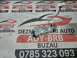 contact cu cheie  / butuc contact  skoda octavia 3