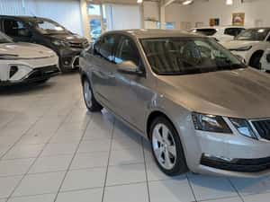 Skoda Octavia 2019, 84.500 km, cu extra — miniatura 2