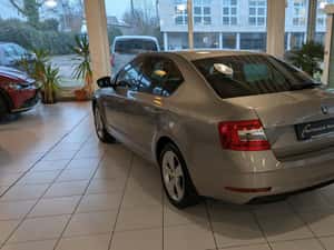 Skoda Octavia 2019, 84.500 km, cu extra — miniatura 5