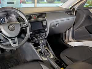 Skoda Octavia 2019, 84.500 km, cu extra — miniatura 7