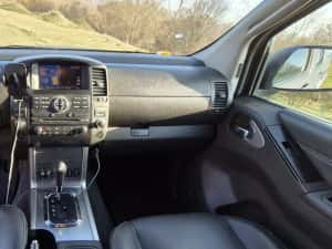 Nissan Navara D40 3.0 V6 Diesel 231 CP — miniatura 6