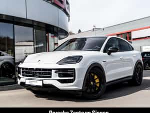 Porsche Cayenne Automată 740 HP Hibrid (B/E)