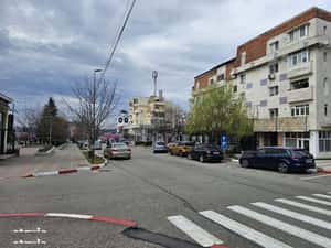 Apartament 2 camere cf1 dec Primaria Mioveni Rate proprietar — miniatura 3
