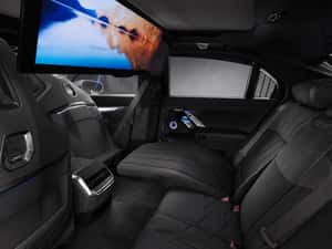 BMW 750 Hibrid Second-Hand, 89.000 km, Negru — miniatura 5