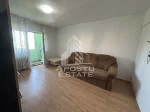 Apartament cu o camera de vanzare in zona Aradului |36 mp| decomandat