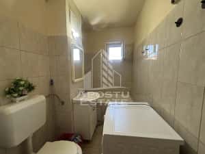 Apartament cu o camera de vanzare in zona Aradului |36 mp| decomandat — miniatura 4