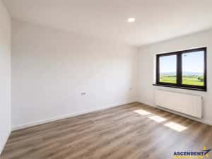 Pet friendly! Refugiu verde la 15 minute de Brasov, duplex luminos, curte proprie, Tarlungeni — miniatura 3