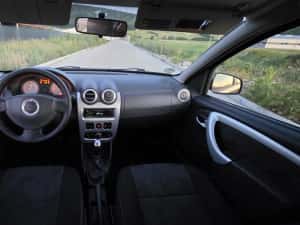 Dacia Sandero Laureate 1.5 dci an 2010 172000km import Germania model export — miniatura 7