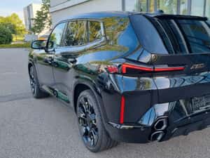 BMW XM SUV Hibrid 25.000 km — miniatura 5
