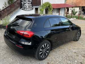 Mercedes-Benz A200 — miniatura 4