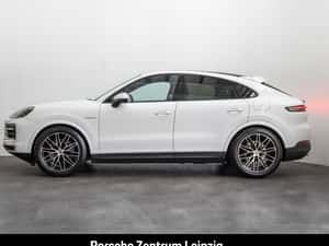 Porsche Cayenne Hibrid, 470 cp, SUV, 2024 — miniatura 4