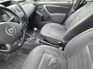 Vând Dacia Duster 1.5 DCI 4x4 Climă — miniatura 4