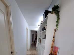 Apartament generos — miniatura 2