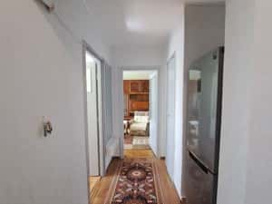 Apartament 2 camere, etajul 2,  str. Caragiale — miniatura 5