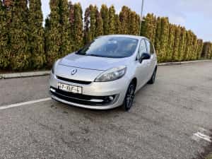 RENAULT Grand Scenic  Bose 1.5 dCi  7 locuri — miniatura 9