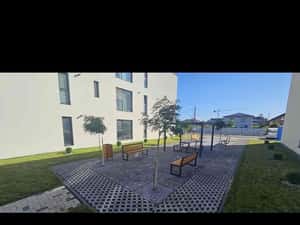 Ultimul apartament +2 parcări sub bloc +boxă incluse — miniatura 4