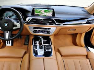 BMW Seria 7 Bmw 730d X drive INDIVIDUAL M Paket — miniatura 4
