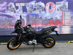 Motocicleta VOGE DS900X Black '26 — miniatura 5