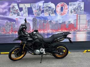 Motocicleta VOGE DS900X Black '26 — miniatura 8