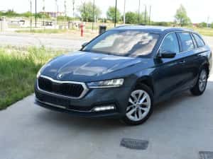 Skoda Octavia 2.0dsg 2022Head-up  scaune ventilate Alcantara masaj Mat — miniatura 9