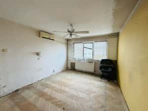 Apartament 3 camere, semidecomandat, 52mp - zona Sagului — miniatura 1