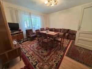 Casa individuala la 2 minute de Wendy School — miniatura 1