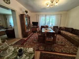 Casa individuala la 2 minute de Wendy School — miniatura 2