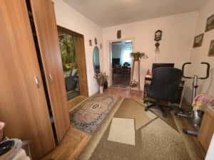 Casa individuala la 2 minute de Wendy School — miniatura 3