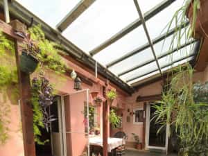 Casa individuala la 2 minute de Wendy School — miniatura 5