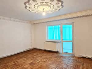 Apartament 3 camere decomandate,etaj 1, loc parcare si boxa, zona C-lea Romanului — miniatura 3