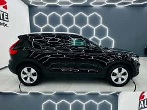 VOLVO XC40 MOMENTUM PRO — miniatura 5