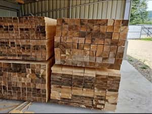 Scandura capriori cherestea depozit sipca dulapi — miniatura 3