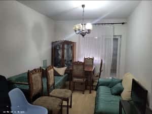 Apartament cu 2 camere, luminos cu terasa in Paleu